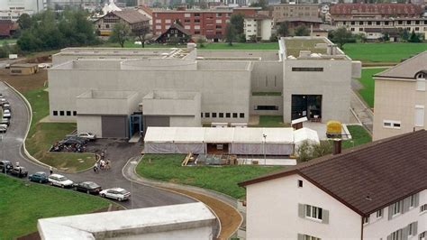 gefängnis luzern|Auftrag